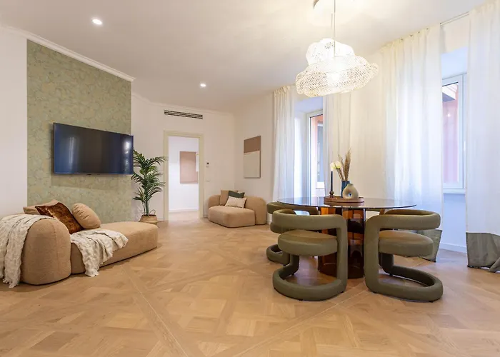 Juliette Exclusive Near Vatican Apartment *